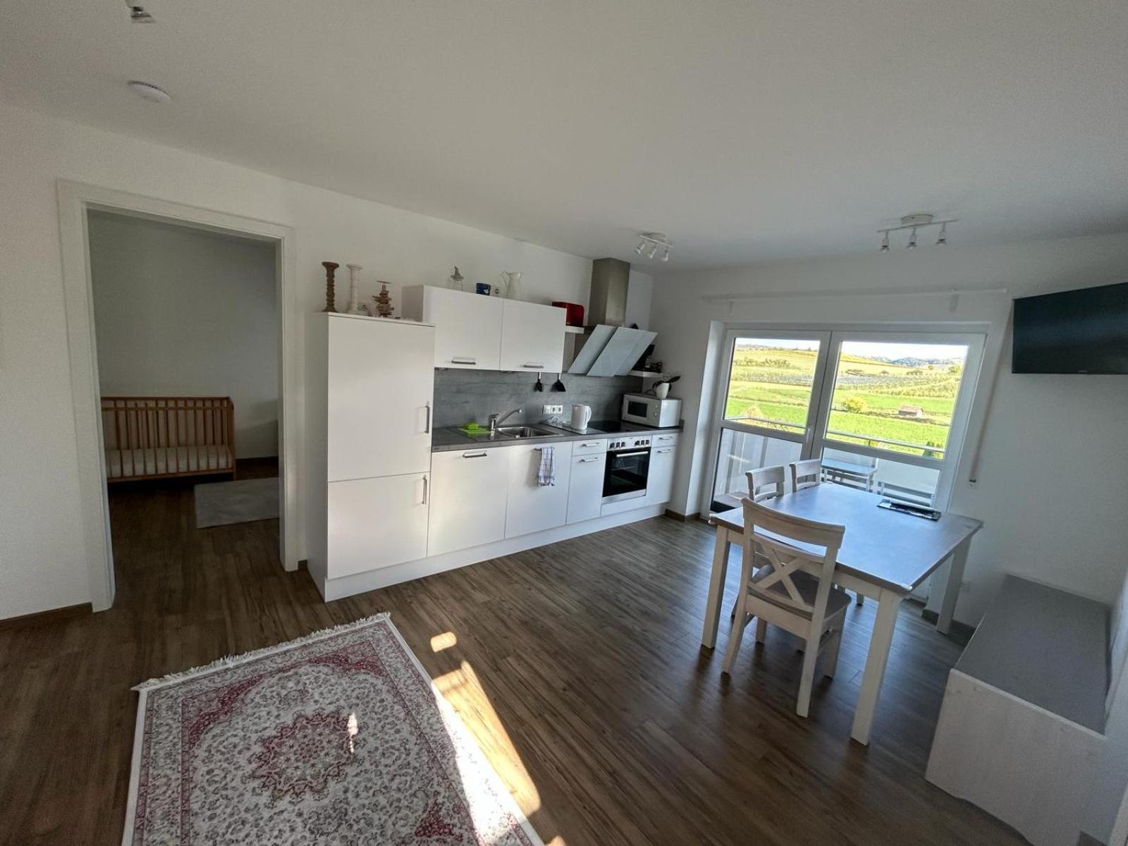 3 Zimmer Neubauwohnung In Der Schwaebischen Toskana Лёвенштайн Экстерьер фото
