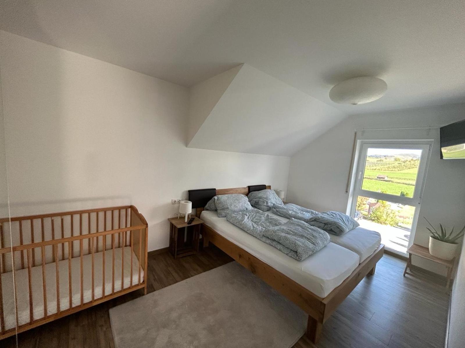 3 Zimmer Neubauwohnung In Der Schwaebischen Toskana Лёвенштайн Экстерьер фото